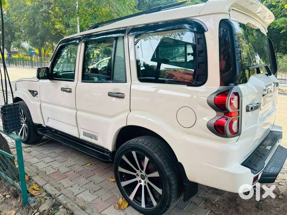 Mahindra Scorpio S5 Plus, 2022, Diesel