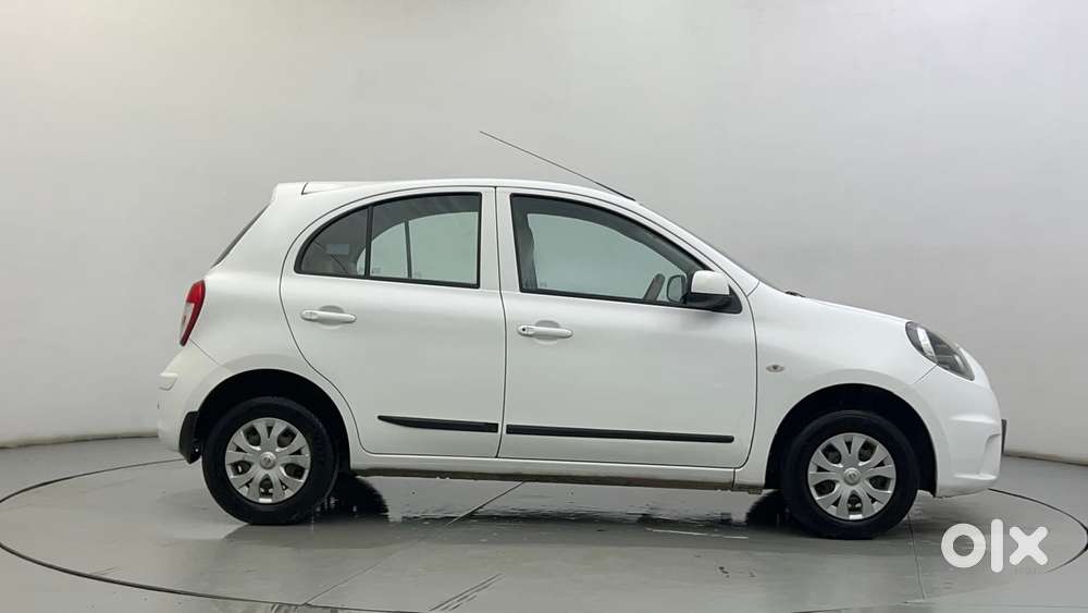 Nissan Micra Active Xv, 2016, Petrol