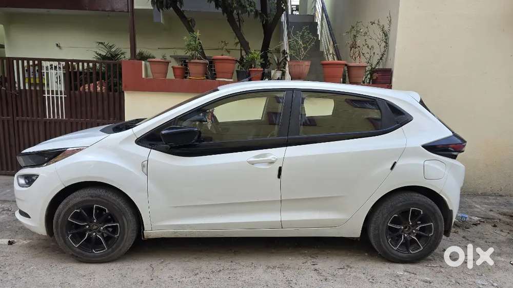 Tata Altroz 2020