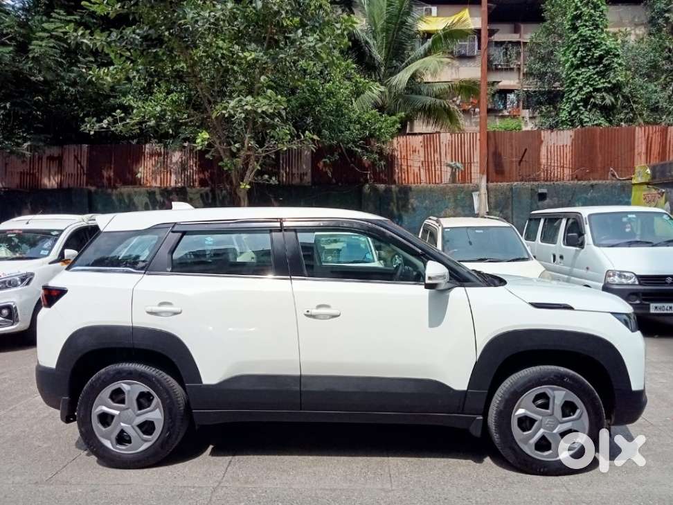 Maruti Suzuki Brezza Vxi At, 2023, Petrol