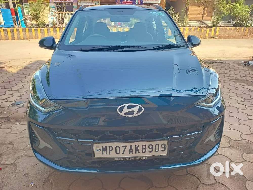 Brand New Un Touched 5000km  1st Owner I10 Neois Full Accessories