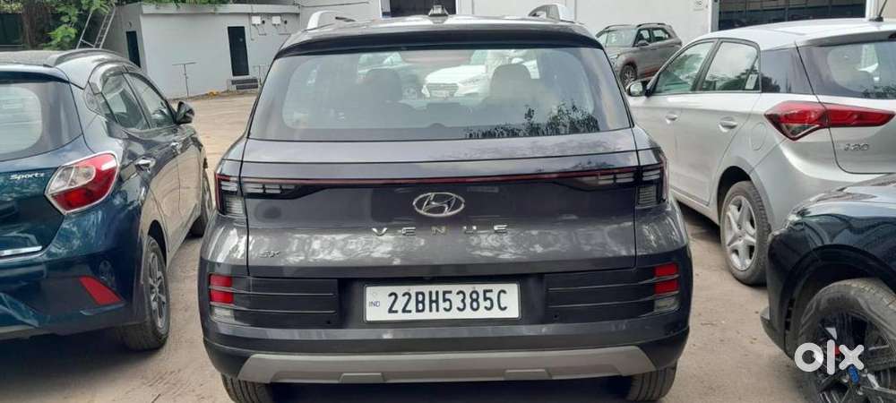 Hyundai Venue Sx 1.2 Petrol Mt 2022  Excellent Condition