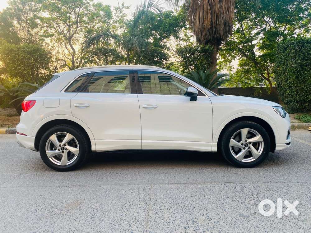 Audi Q3 40 Tfsi Premium Plus, 2024, Petrol