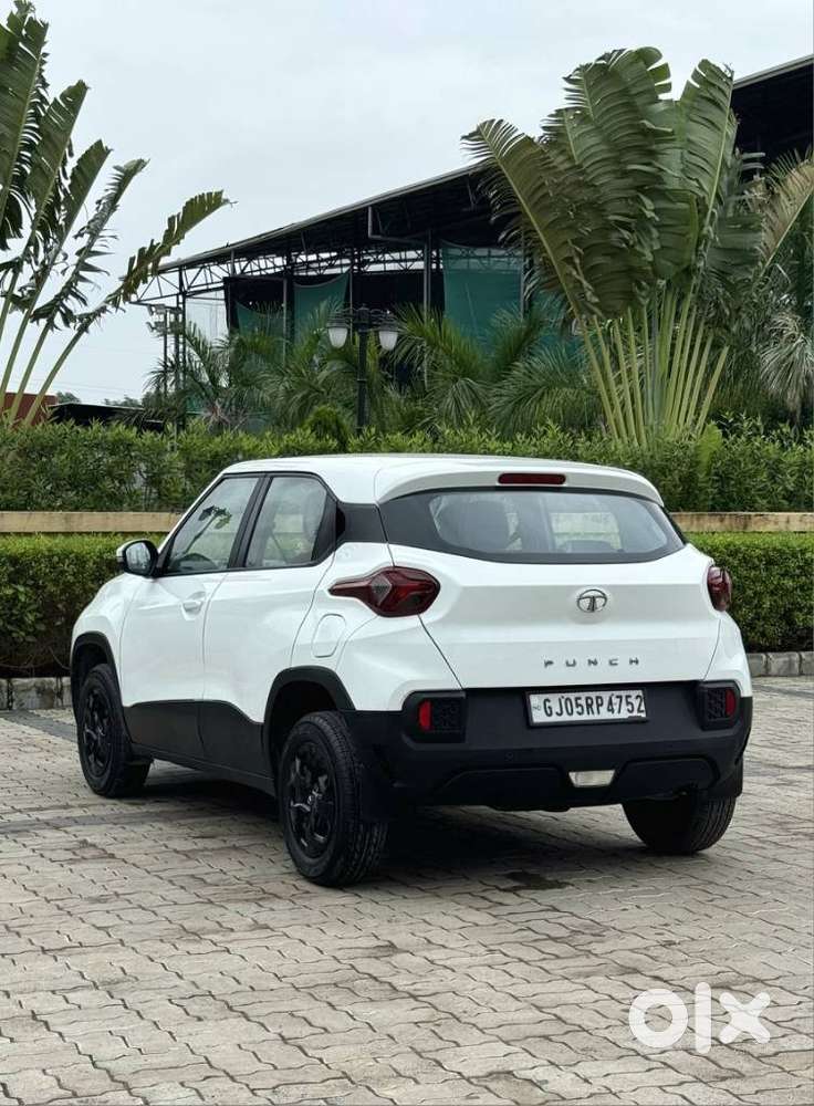 Tata Punch Adventure Amt, 2022, Petrol