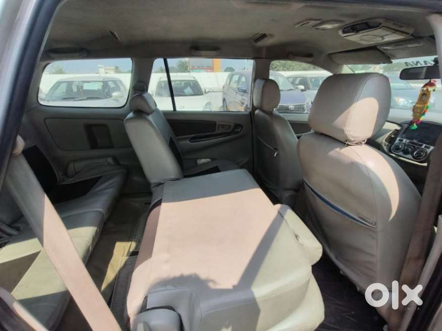 Toyota Innova 2.5 G (diesel) 7 Seater, 2013, Diesel