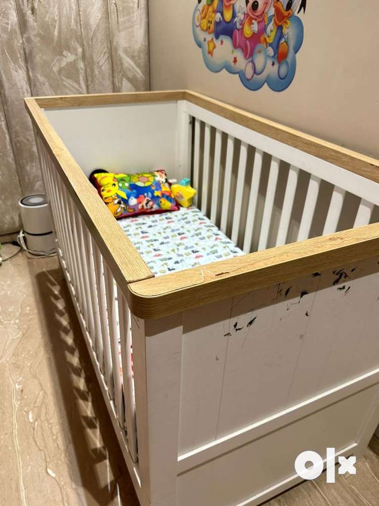 Olx cheap baby crib