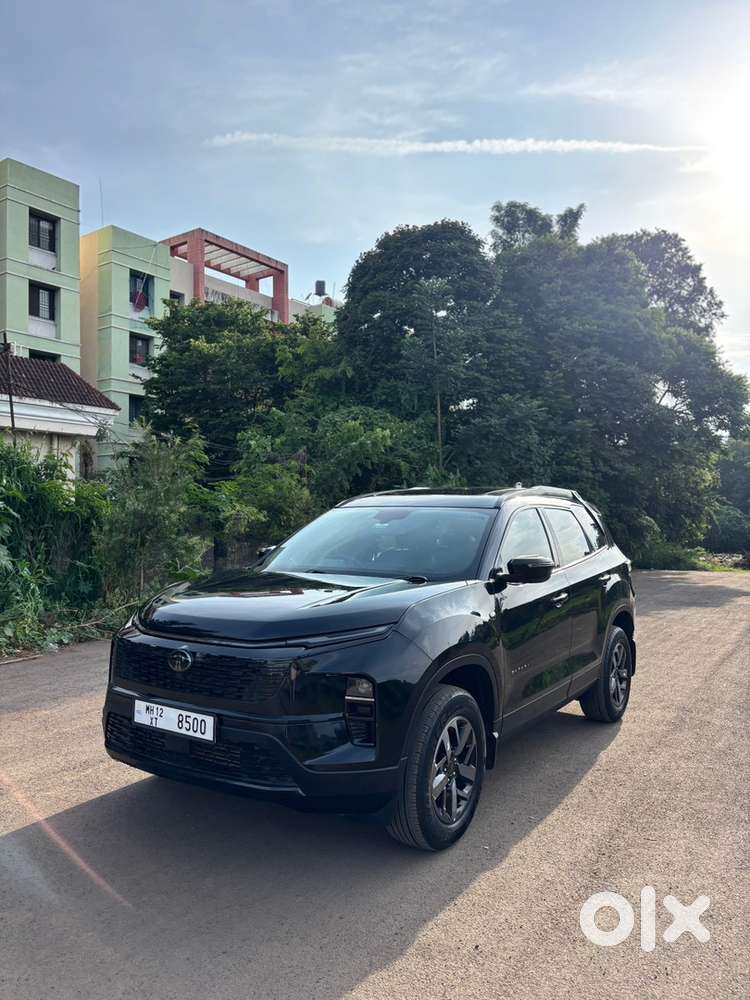 Tata Safari Dark Edition D At 2025
