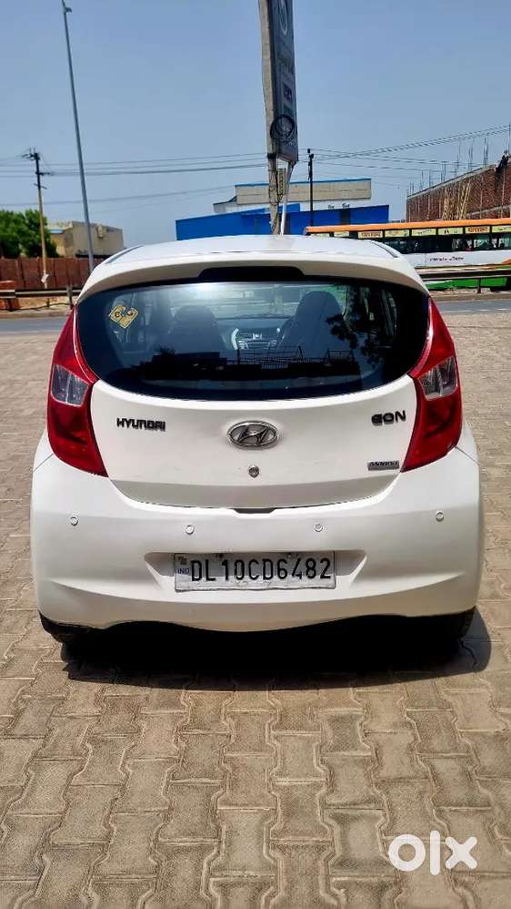 Hyundai Eon 2012 Dec Sport Cng & Hybrids Well Maintained