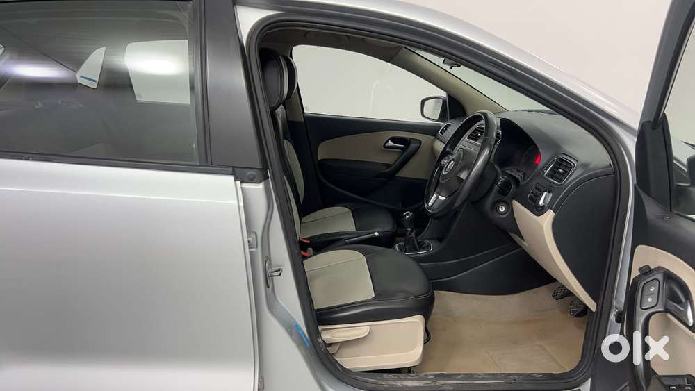 Volkswagen Polo Petrol Highline 1.2l, 2013, Petrol