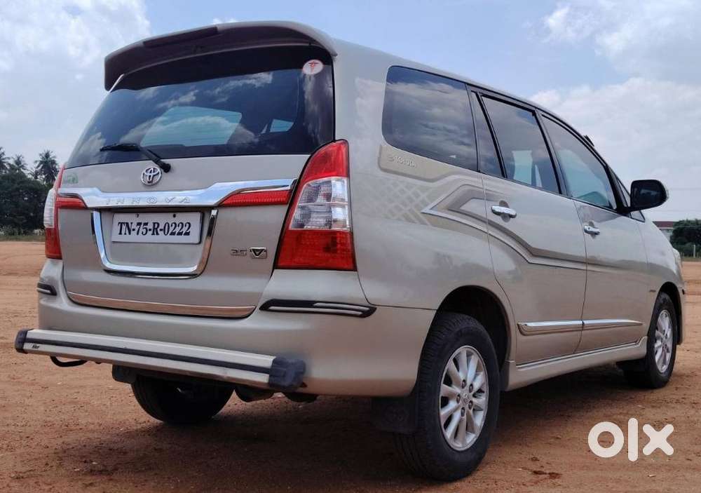 Toyota Innova 2.5 V 8 Str, 2014, Diesel