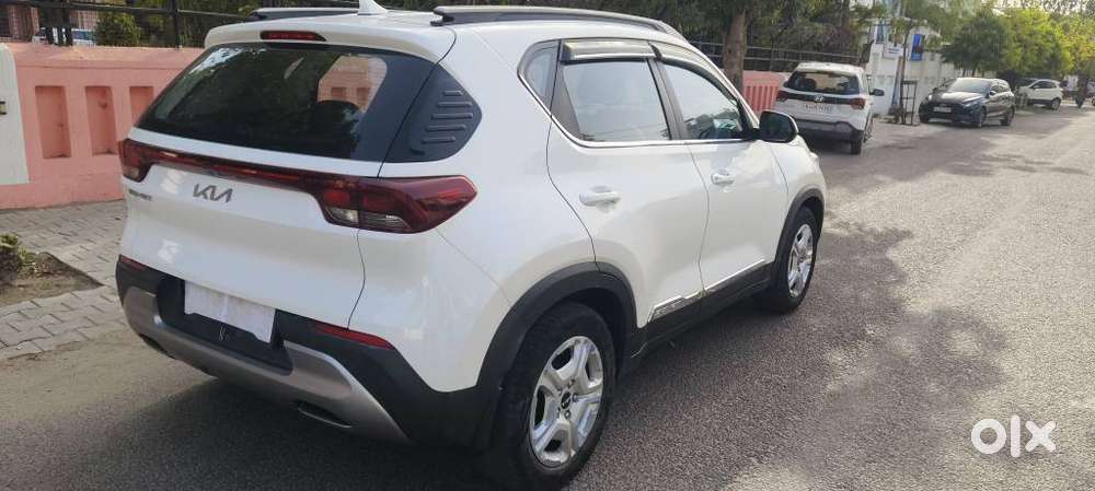 Kia Sonet, 2021, Petrol