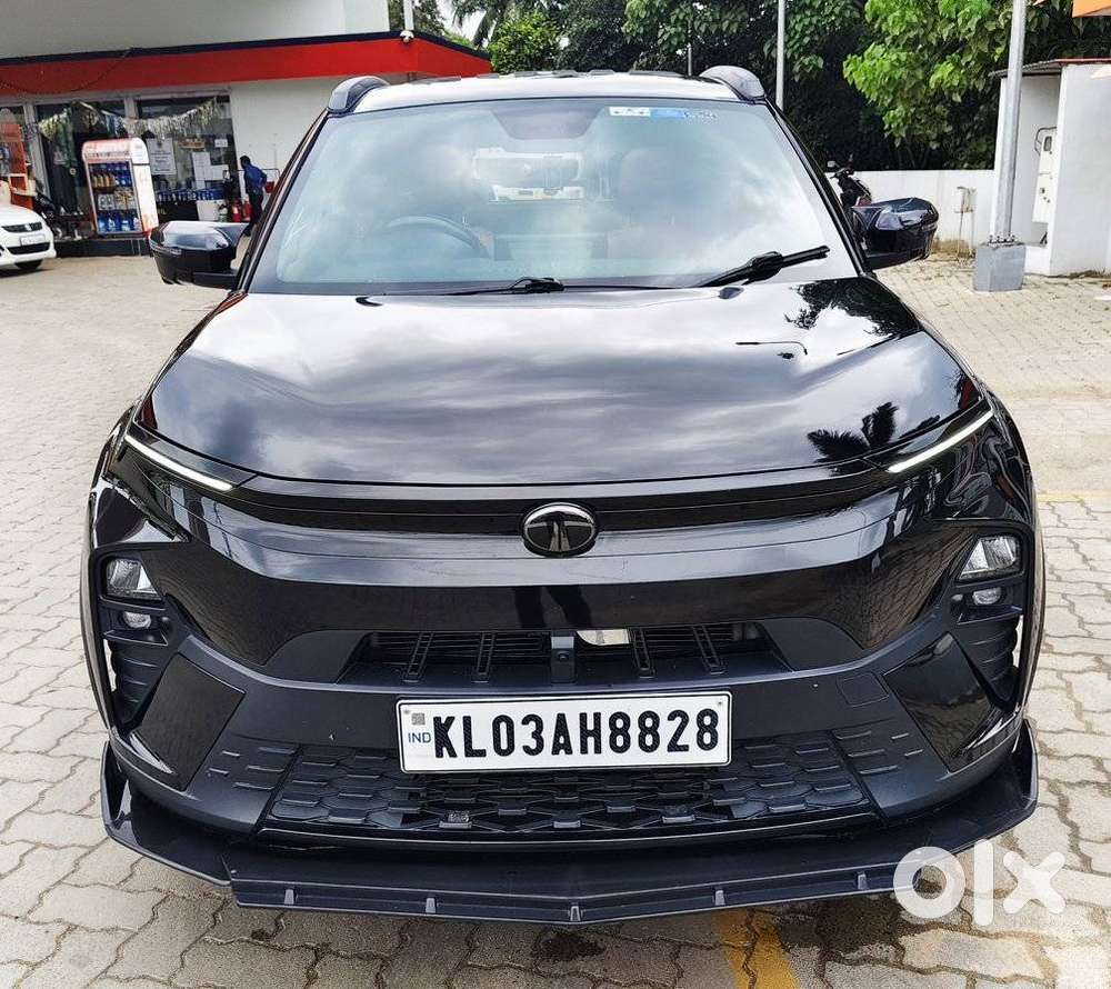 Tata Nexon Creative Plus 1.2 Petrol 6mt Dark Edition, 2025, Petrol