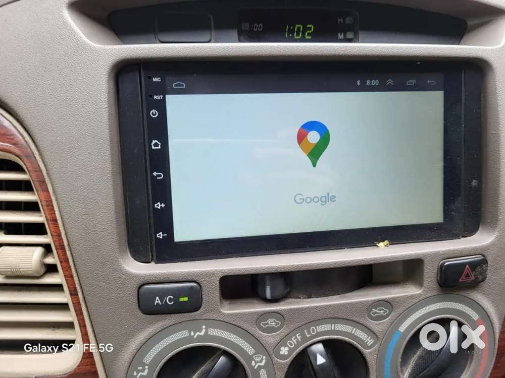 Showroom Track Toyota Innova 8 Seater Diesel 2009