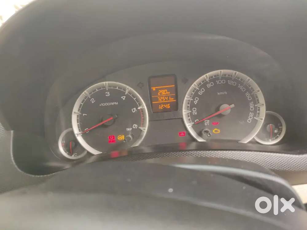 Maruti Suzuki Swift Dzire 2015