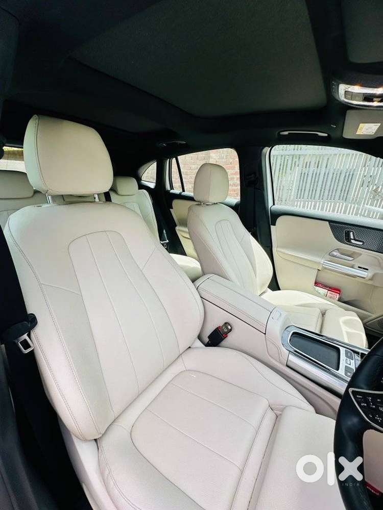 Mercedes-benz Gla 200, 2024, Petrol
