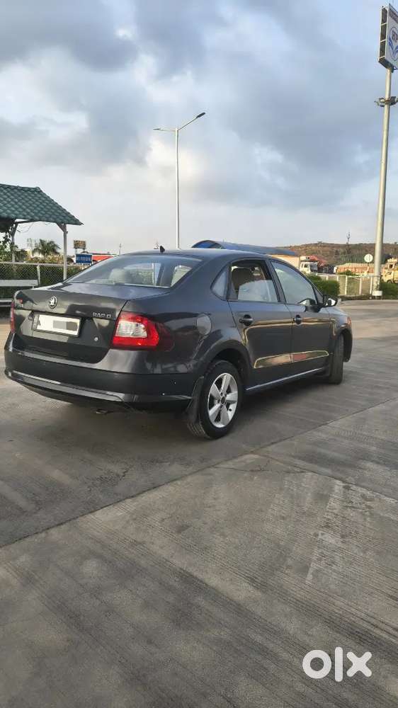 Skoda Rapid Ambition Tdi 2017 Car
