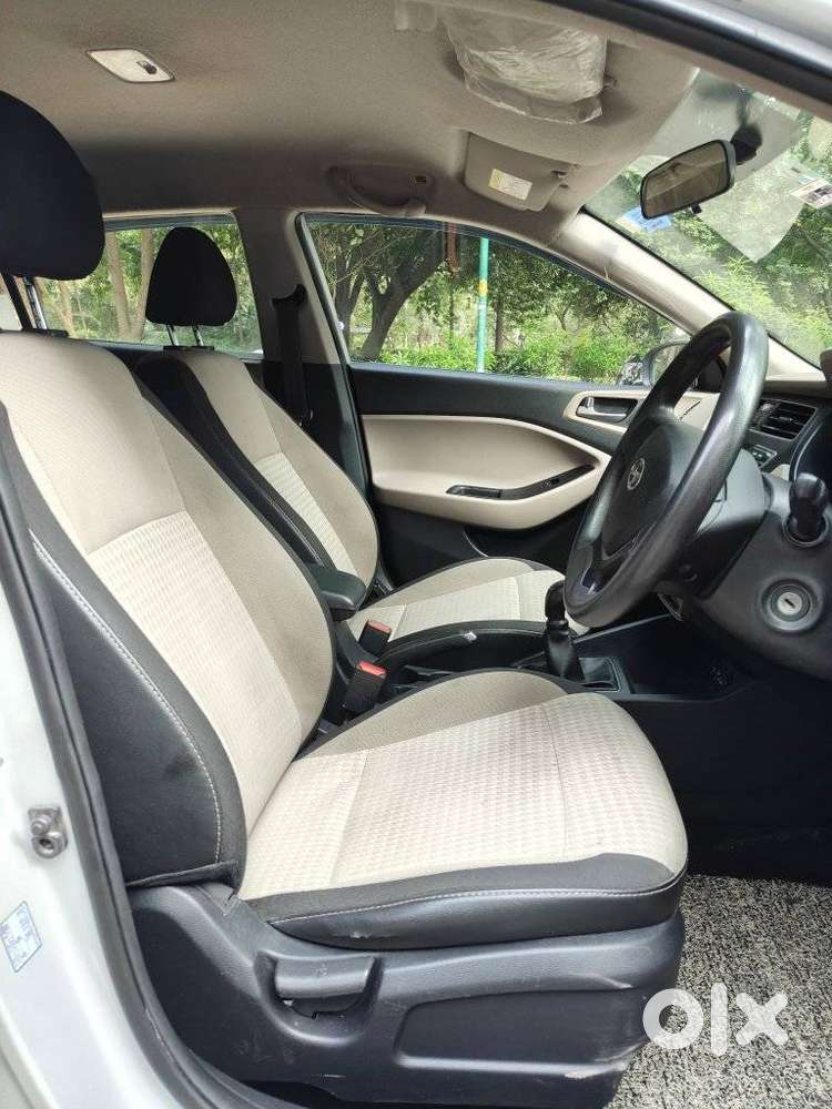 Hyundai I20 Petrol Cvt Magna Executive, 2019, Petrol