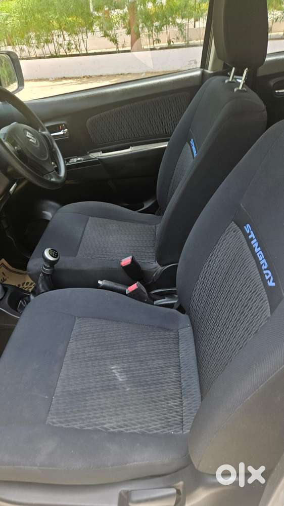 Maruti Suzuki Stingray Vxi Optional, 2014, Petrol