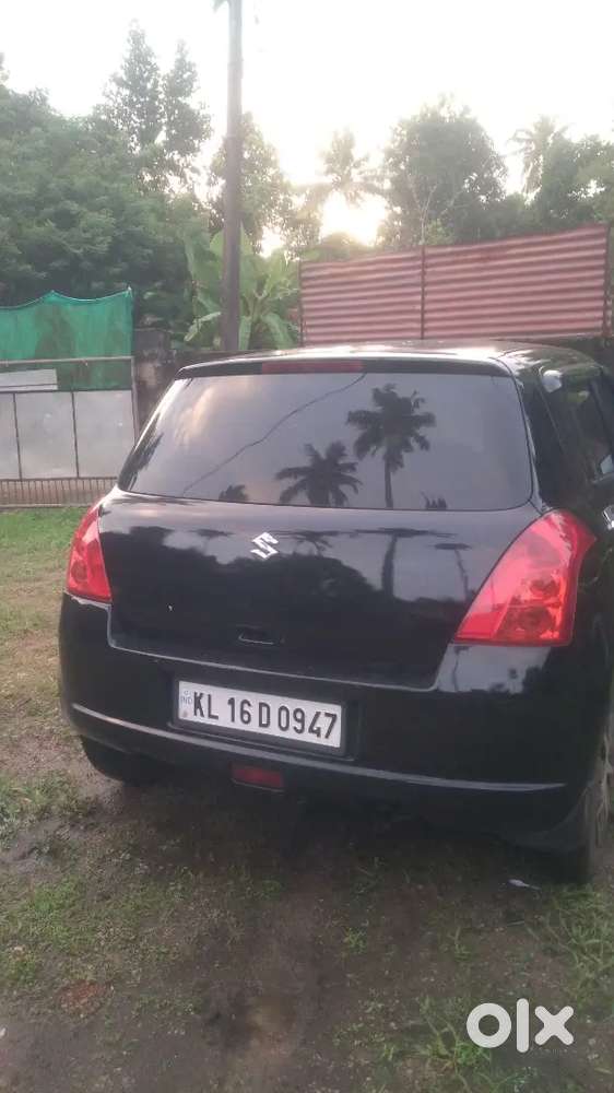 Swift Maruti Suzuki 2006