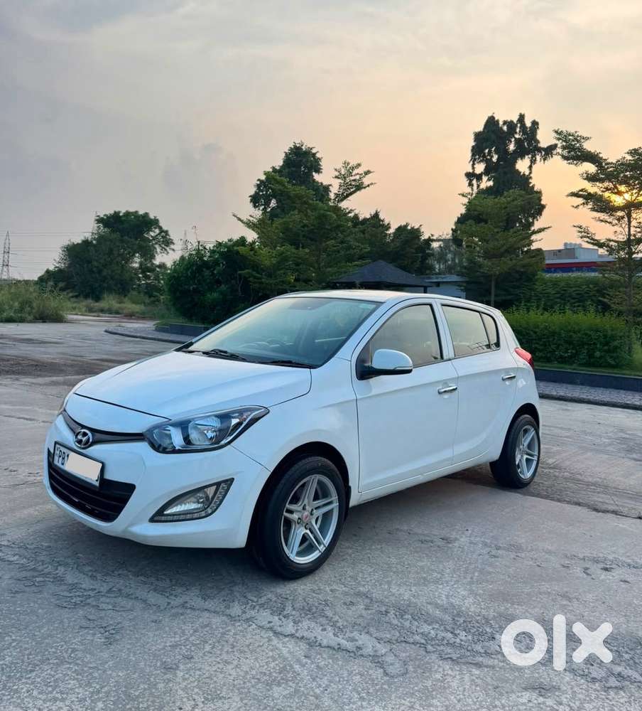 Hyundai I20 Sportz Option 1.4 Crdi, 2012, Diesel