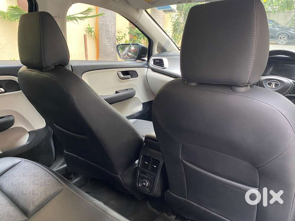 Tata Altroz 1.2 Xz Plus Rtn Dct, 2022, Petrol