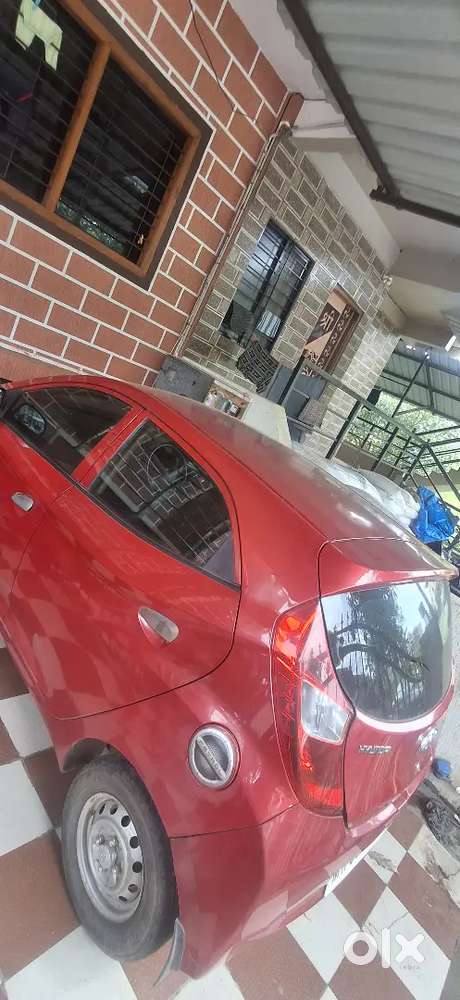 Hyundai Eon Magna Petrol 2013 Second