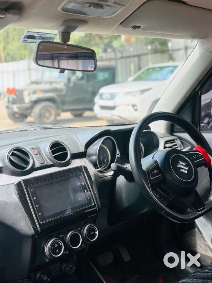 Maruti Suzuki Swift Amt Zxi, 2024, Petrol