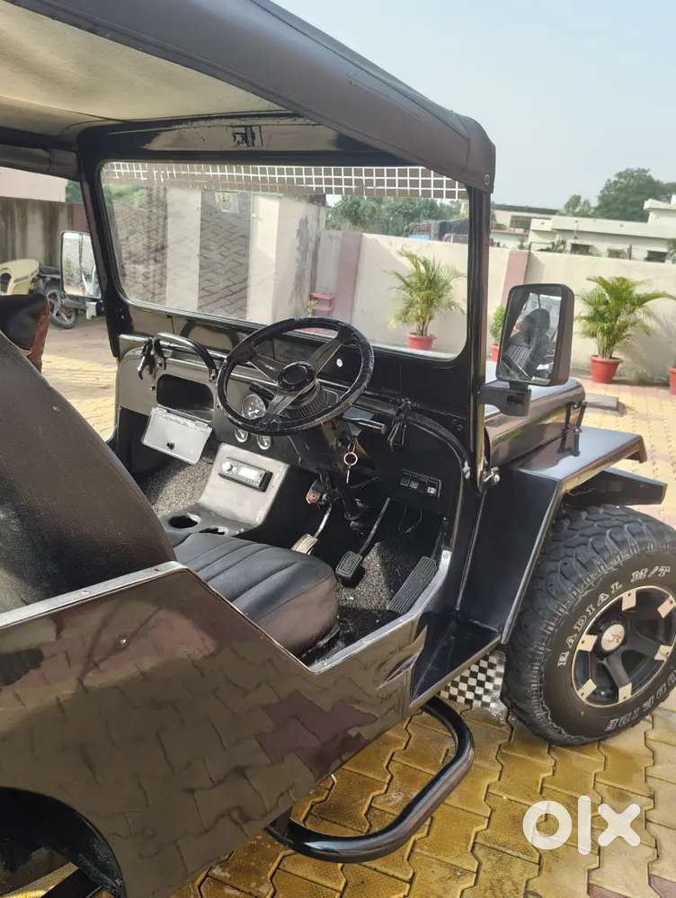 Mahindra Jeep 2004 Diesel Well Maintained