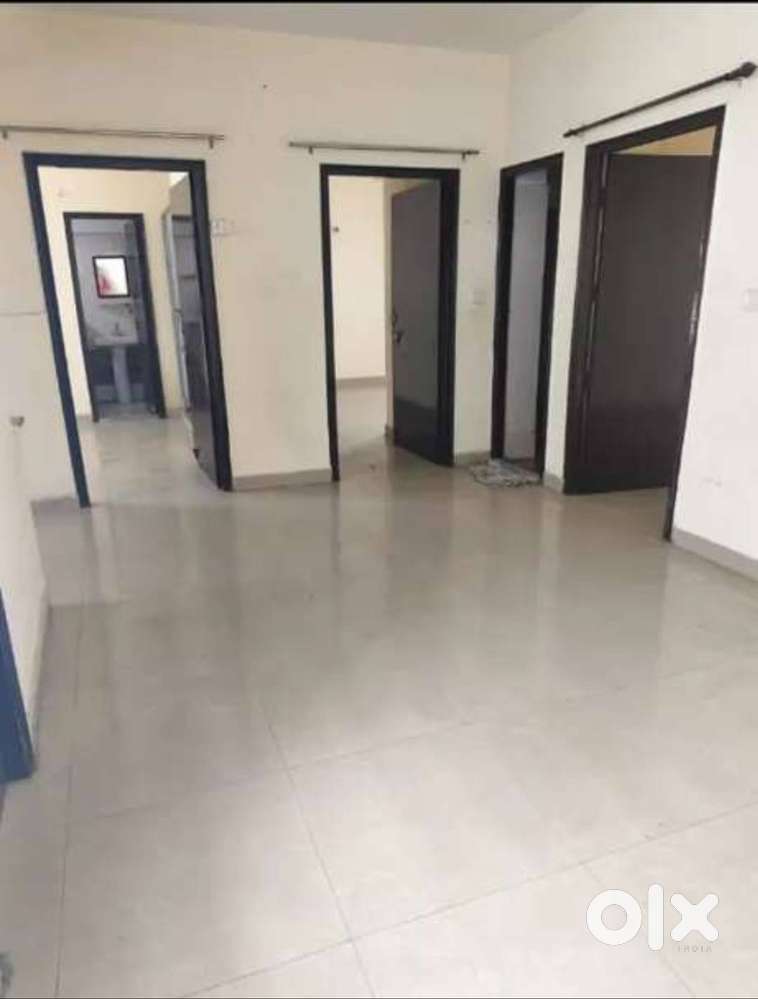 For Rent: 3BHK Spacious Independent house KP Roadside -Near Pazhakulam