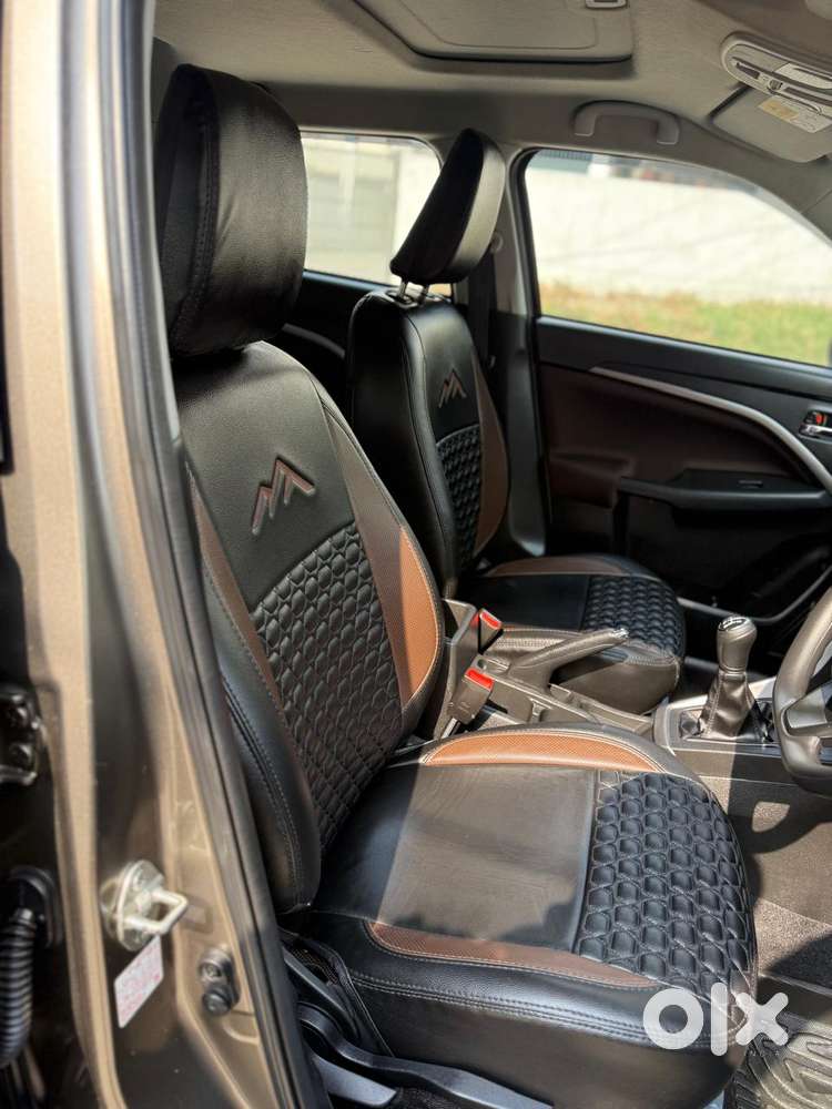 Maruti Suzuki Brezza 1.5 Zxi Smart Hybrid, 2022, Petrol