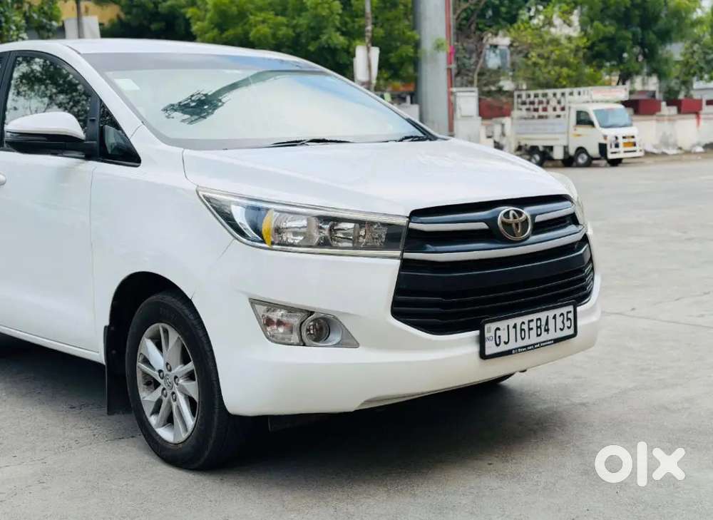 Crysta 2.4 Gx 8 Seater 2019