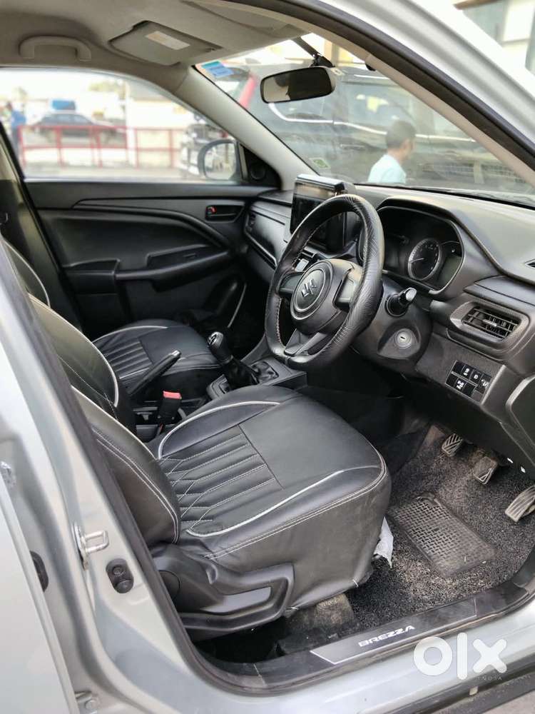 Maruti Suzuki Brezza 1.5 Lxi Cng, 2023, Cng & Hybrids