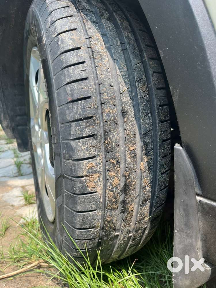 Mahindra Xuv300 2021 Petrol Good Condition