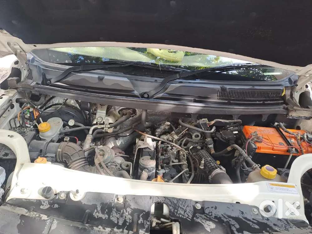 Mahindra Tuv 300 2018 Diesel 43000 Km Driven.