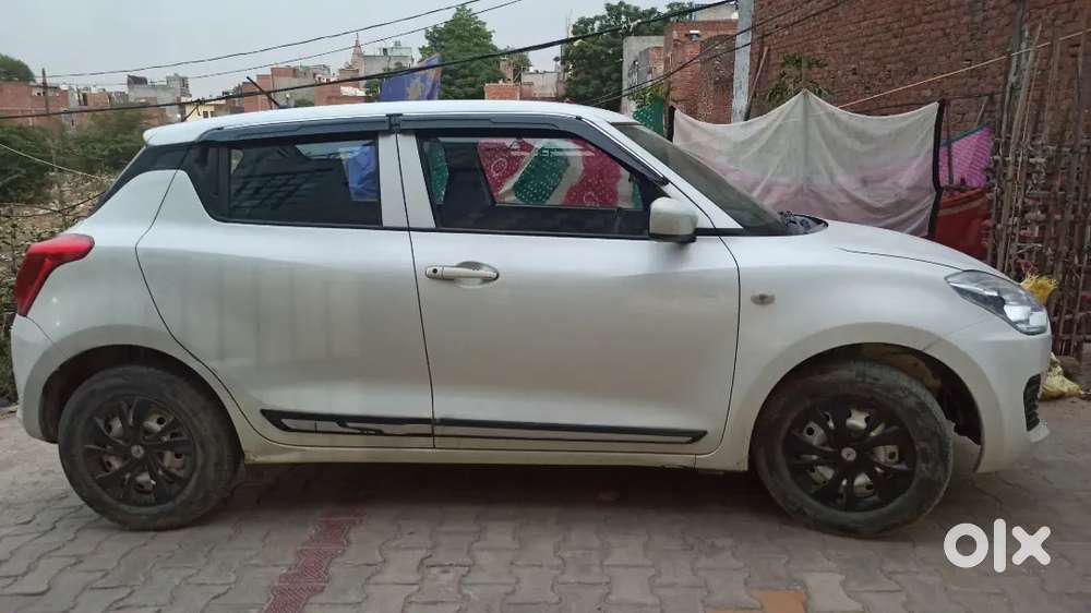 Maruti Suzuki Swift 2018 Cng & Hybrids Well Maintained