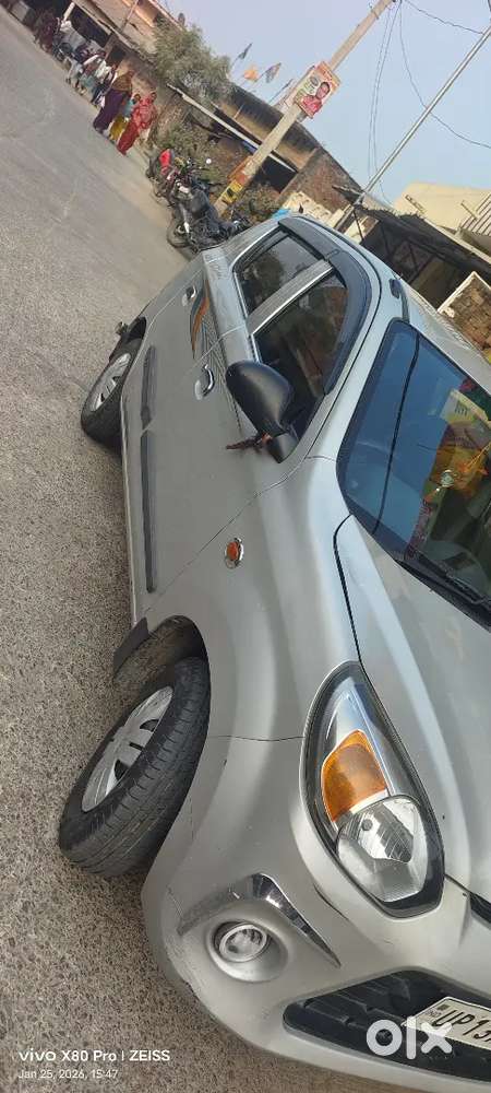 Ghadhi Me 5 Tyer New Hai