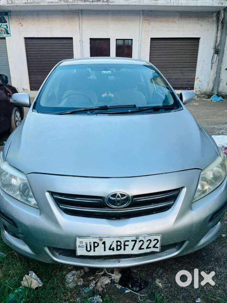 Toyota Corolla Altis 2011