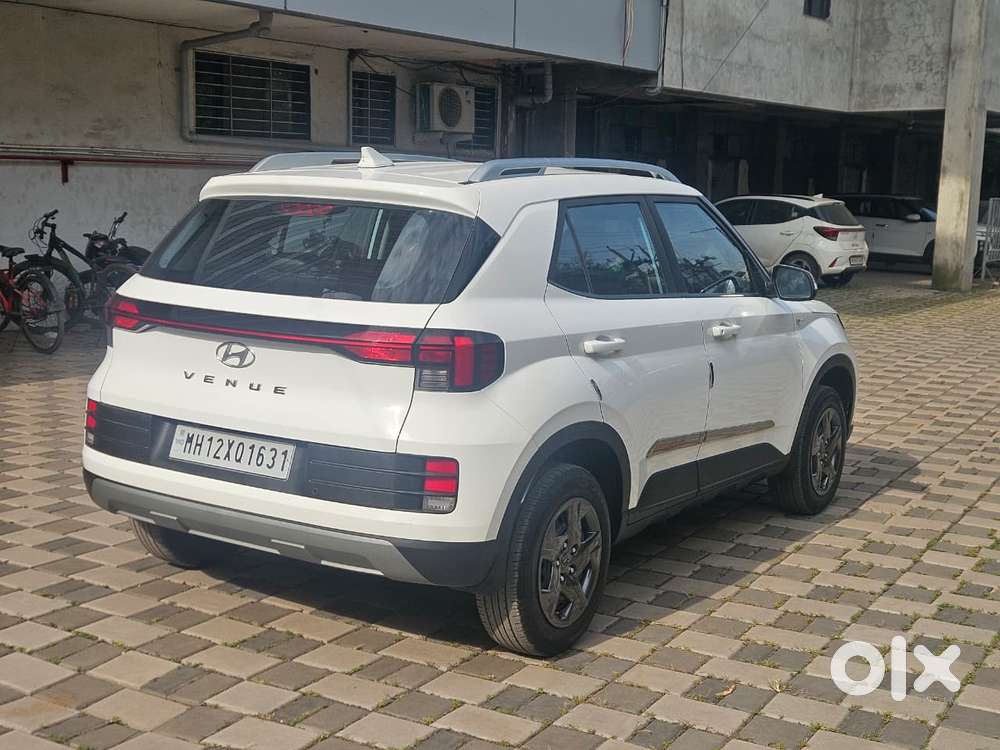 Hyundai Venue 1.2 S Plus, 2024, Petrol