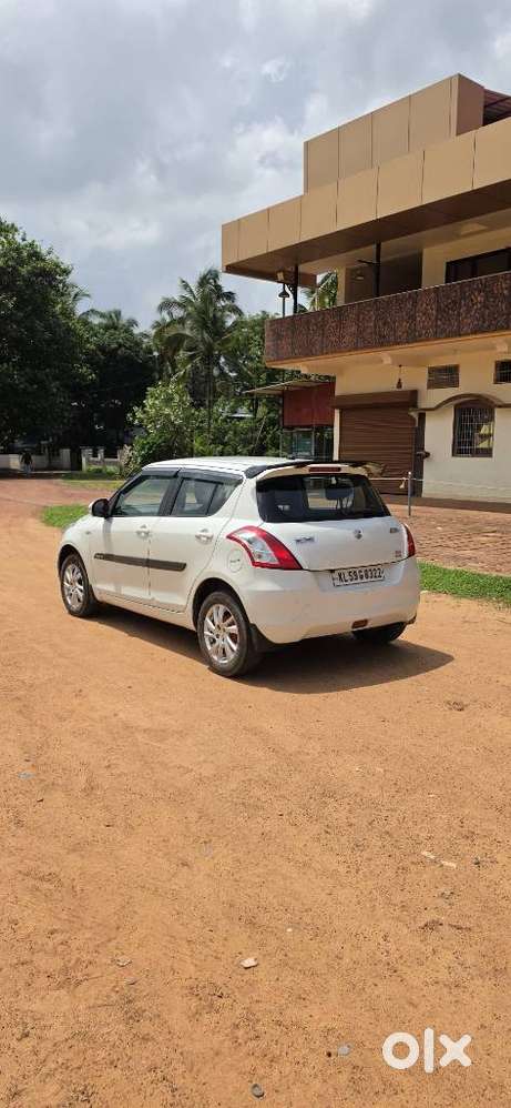 Maruti Suzuki Swift Vxi, 2013, Petrol