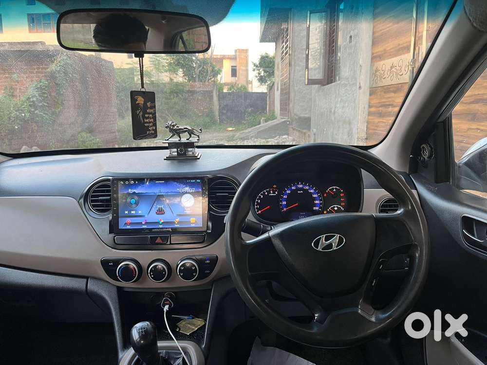 Hyundai Xcent 2016 Diesel Well Maintained