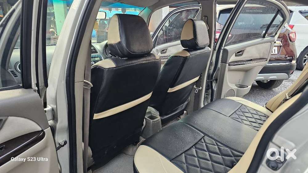 Maruti Suzuki Sx4 Vxi Bsiv, 2010, Petrol