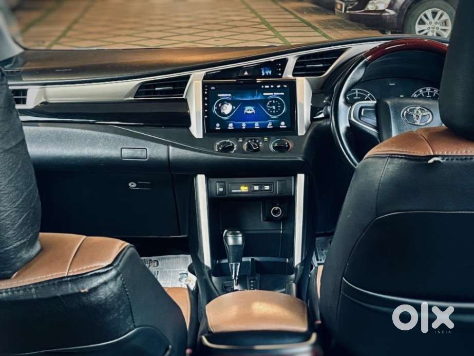 Toyota Innova Crysta 2.8 Gx At, 2016, Diesel