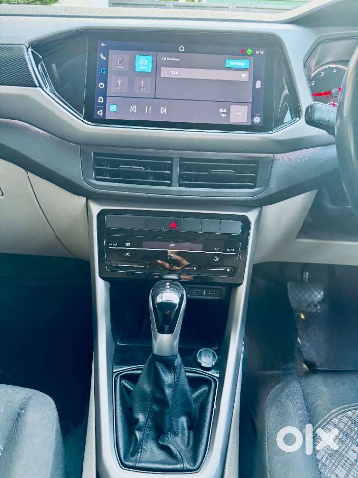 Volkswagen Taigun 1.0 Tsi Highline At, 2022, Petrol