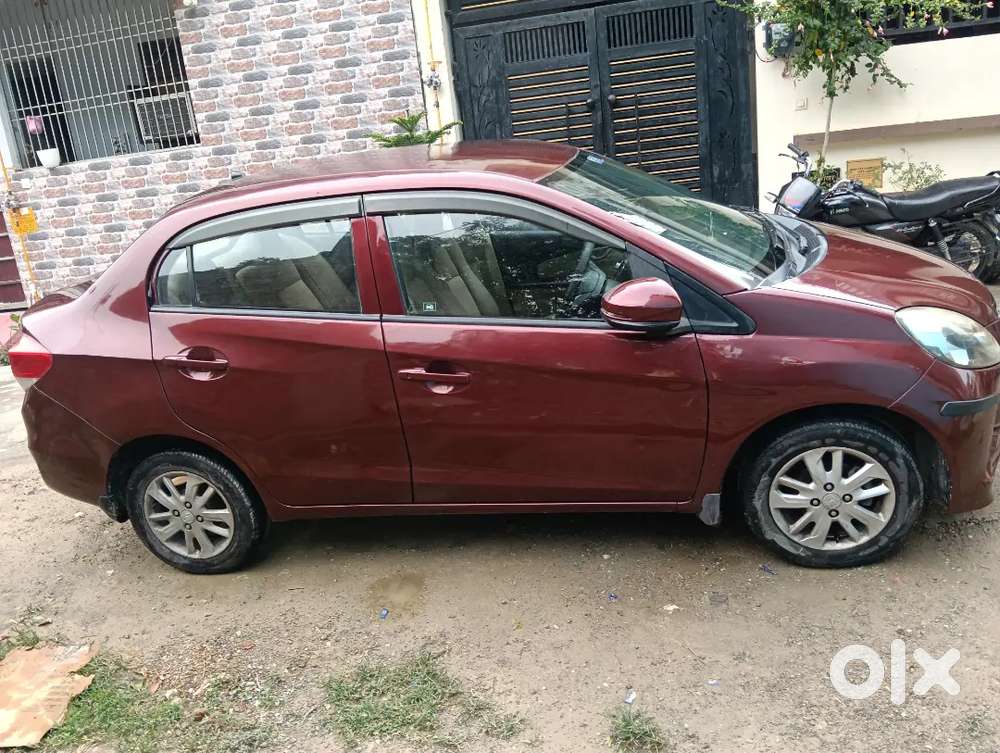 Honda Amaze 2016 Diesel 88000 Km Driven