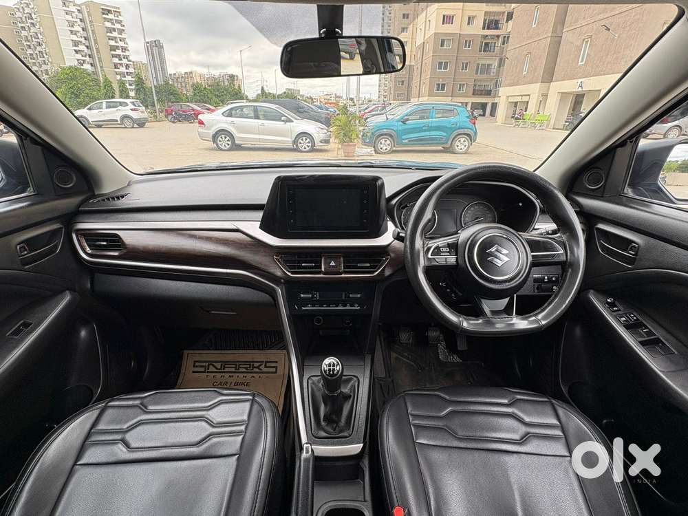 Maruti Suzuki Brezza 1.5 Vxi At Smart Hybrid, 2022, Petrol