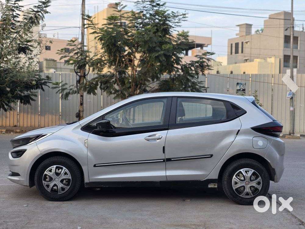 Tata Altroz 1.2 Xm, 2021, Petrol