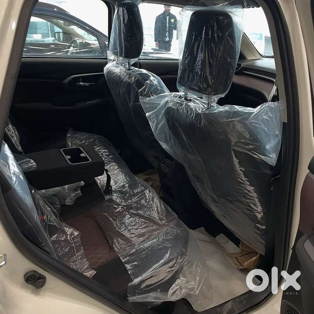 Vitara Sigma White 2025 Model  Big Discount