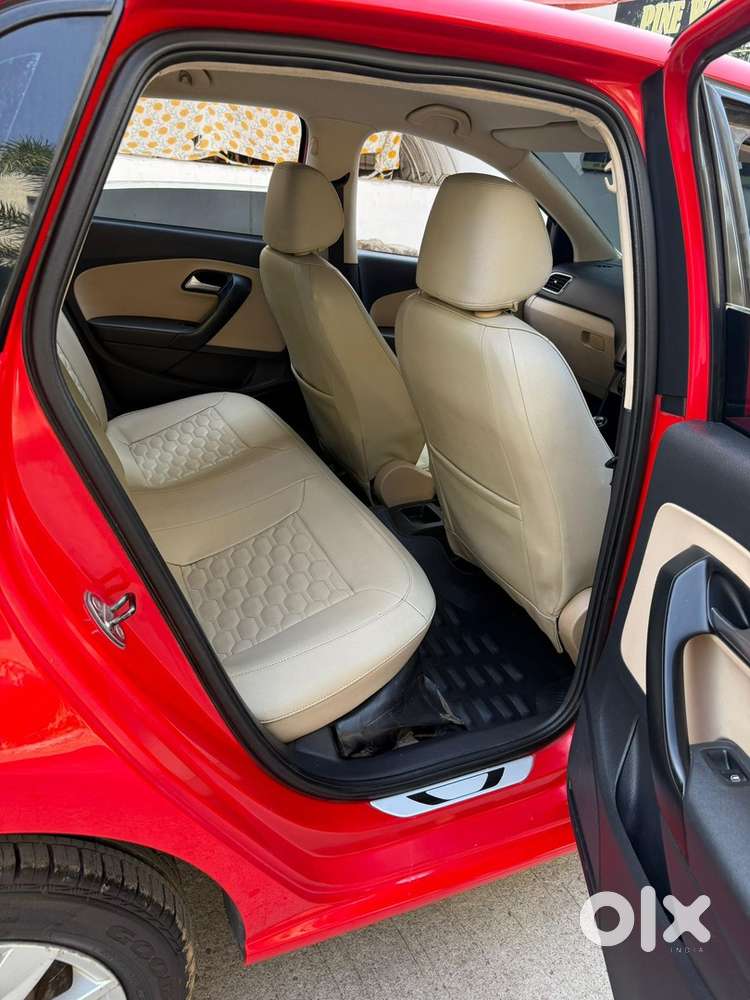 Volkswagen Polo 2015 Model