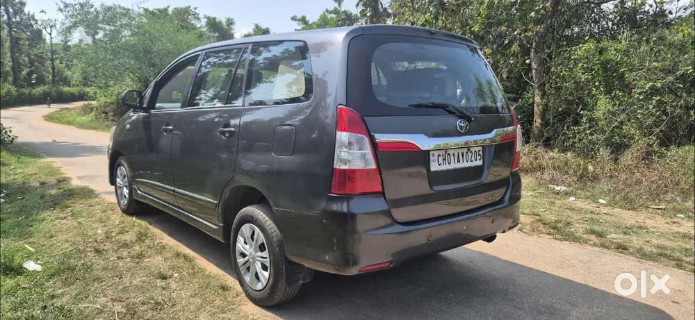 Toyota Innova. 2014. 1st Owener