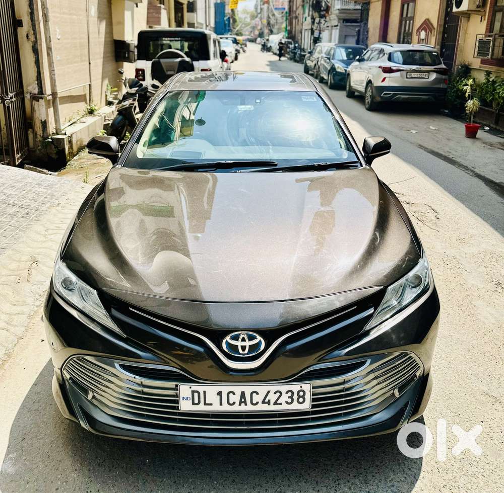 Toyota Camry 2.5 Hybrid, 2020, Petrol
